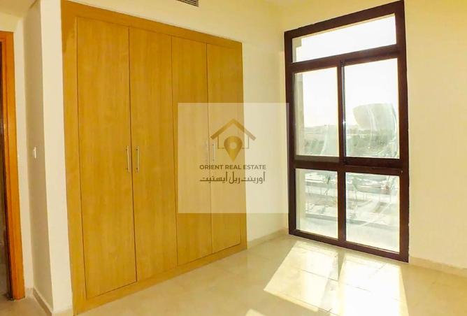 926995 - Property Image 2