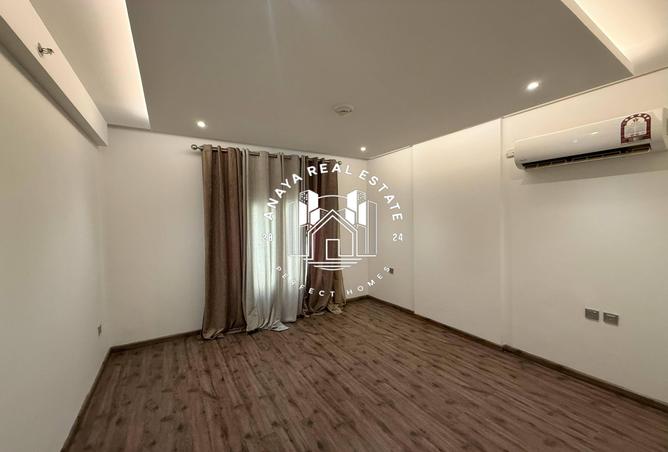 957783 - Property Image 3