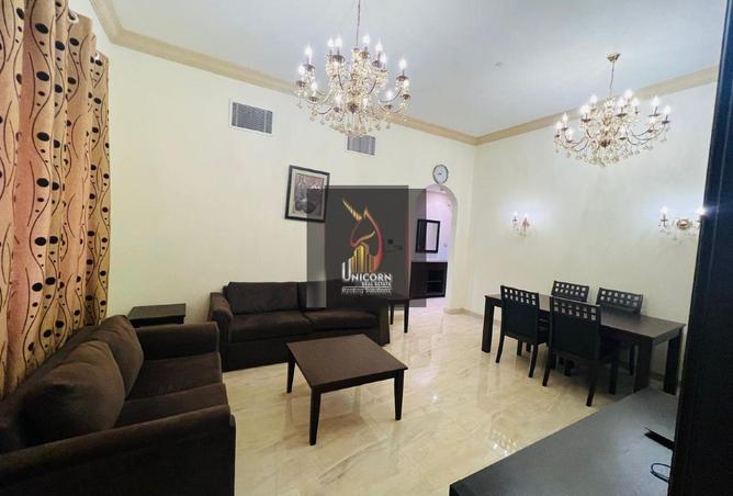 985224 - Property Image 2