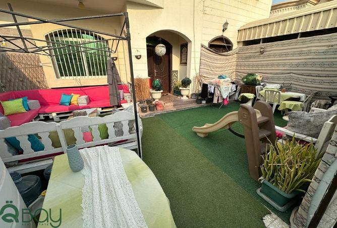 946068 - Property Image 2