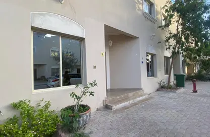 مجمع سكني - 4 غرف نوم - 4 حمامات للايجار في شارع الوعب - الوعب - الدوحة