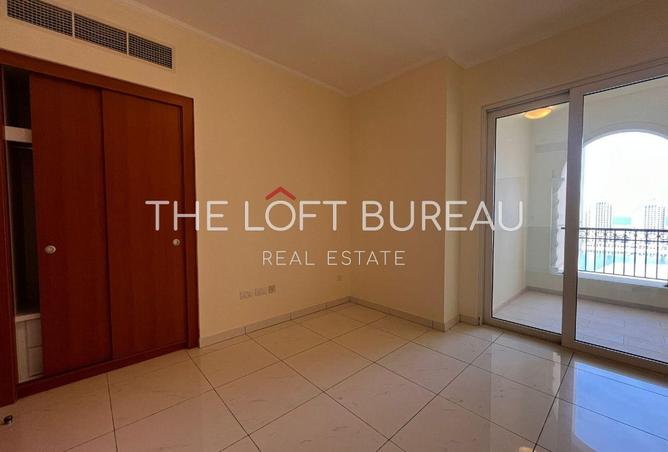 989253 - Property Image 3