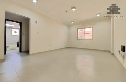 Apartment - 2 Bedrooms - 2 Bathrooms for rent in Al Sadd Road - Al Sadd - Doha