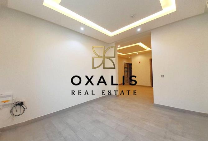 999247 - Property Image 3