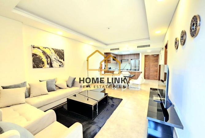 906902 - Property Image 2