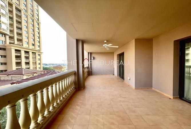 935809 - Property Image 3