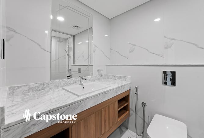 990588 - Property Image 3