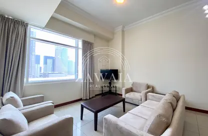 Apartment - 2 Bedrooms - 3 Bathrooms for rent in Voco Doha West Bay Suites - West Bay - Doha