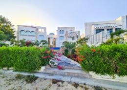 Villa - 5 bedrooms - 7 bathrooms for rent in La Plage South - La Plage - The Pearl Island - Doha