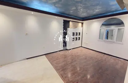 فيلا - 1 حمام للايجار في المنصورة - الدوحة