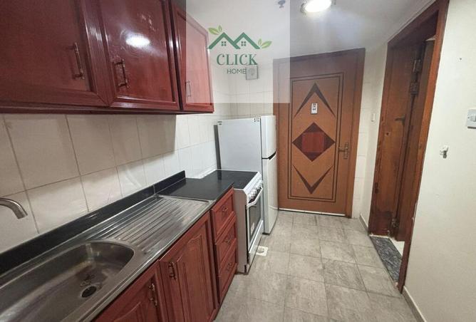 988180 - Property Image 2