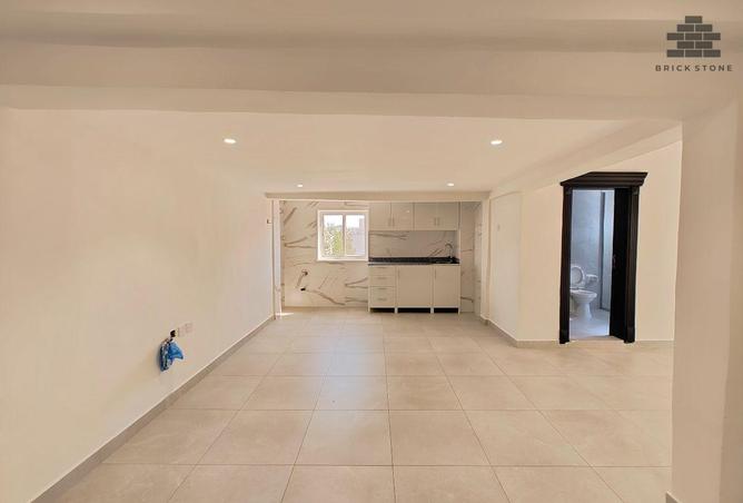 943009 - Property Main Image