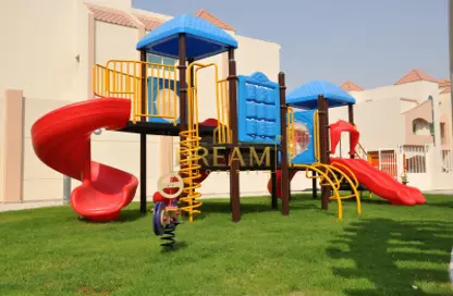 فيلا - 4 غرف نوم - 5 حمامات للايجار في العزيزية - العزيزية - الدوحة
