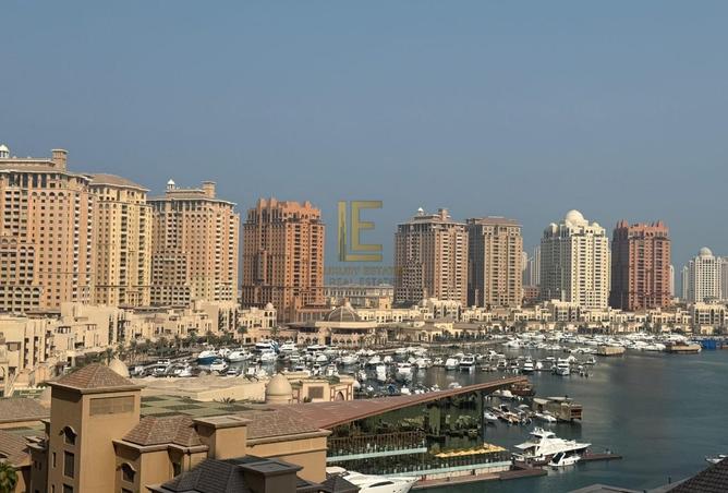 933901 - Property Image 3