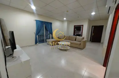 Apartment - 2 Bedrooms - 2 Bathrooms for rent in Al Sadd - Doha