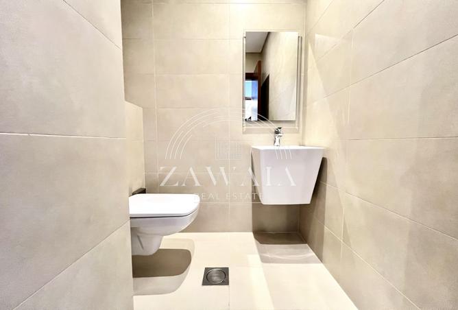 987193 - Property Image 3