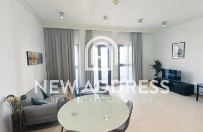 Apartment - 1 Bedroom - 2 Bathrooms for rent in Mercato - Qanat Quartier - The Pearl Island - Doha