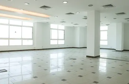 مساحات مكتبية - استوديو - 2 حمامات للايجار في ام غوالينا تجارية - ام غويلينا - أم غويلينا - الدوحة