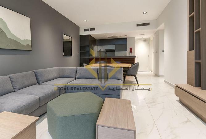 979562 - Property Image 2