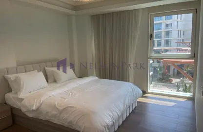 Apartment - 1 Bedroom - 2 Bathrooms for rent in Crystal Residence - Gewan Island - The Pearl Island - Doha