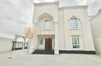 Villa - 6 Bedrooms - 7+ Bathrooms for sale in Wadi Al Markh - Muraikh - AlMuraikh - Doha