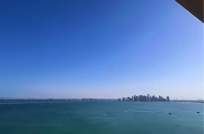 Apartment - Studio - 1 Bathroom for rent in Viva West - Viva Bahriyah - The Pearl Island - Doha