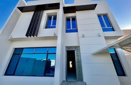Villa - 6 Bedrooms - 7 Bathrooms for rent in Al Maamoura - Al Maamoura - Doha