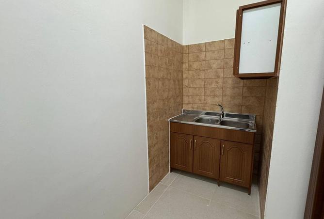 970324 - Property Image 2
