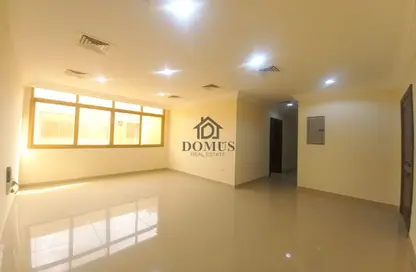Apartment - 2 Bedrooms - 2 Bathrooms for rent in Al Zubair Bakkar Street - Al Sadd - Doha