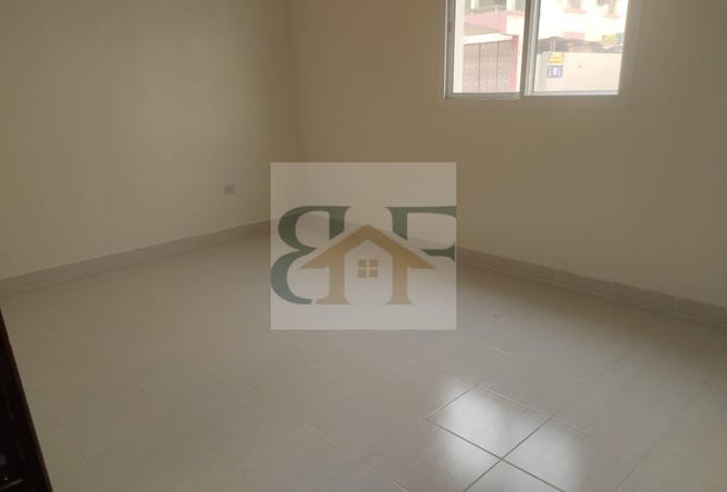 947386 - Property Image 3