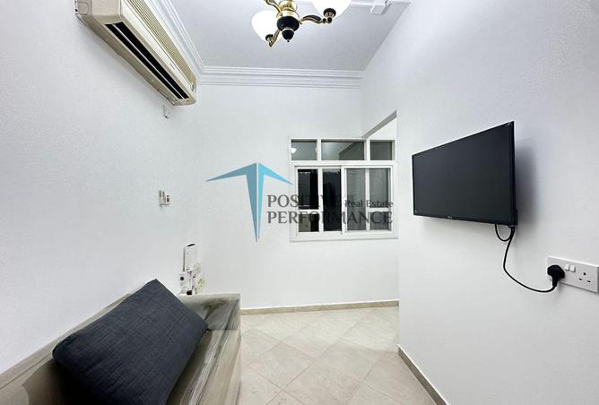 987471 - Property Image 2