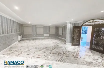 فيلا - غرفة نوم - 1 حمام للايجار في ليغتايفيا لاجوون - الخليج الغربي - الدوحة