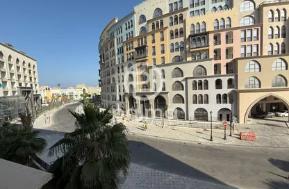 Apartment - Studio - 1 Bathroom for rent in La Plage Centrale - La Plage - The Pearl Island - Doha