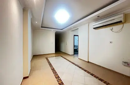 Apartment - 2 Bedrooms - 2 Bathrooms for rent in Al Sadd Road - Al Sadd - Doha
