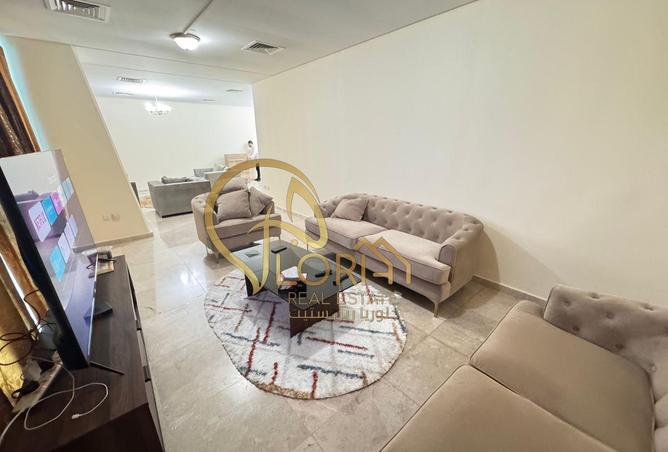 981703 - Property Image 3