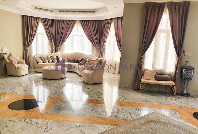 943177 - Property Image 3