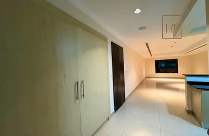 Apartment - 1 Bedroom - 1 Bathroom for sale in Porto Arabia - The Pearl Island - Doha Apartment - 1 Bedroom - 1 Bathroom for sale in Porto Arabia - The Pearl Island - Doha