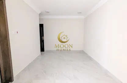 شقة - 3 غرف نوم - 3 حمامات للايجار في منتزه 7 - المنتزه - الدوحة