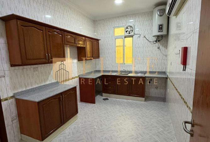 996132 - Property Image 2