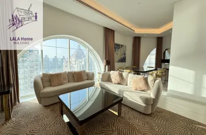 Penthouse - 3 Bedrooms - 5 Bathrooms for rent in Floresta Gardens - Floresta Gardens - The Pearl Island - Doha