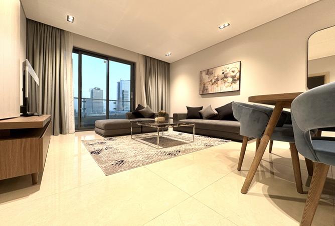 985305 - Property Image 2