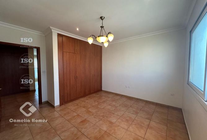 936748 - Property Image 3