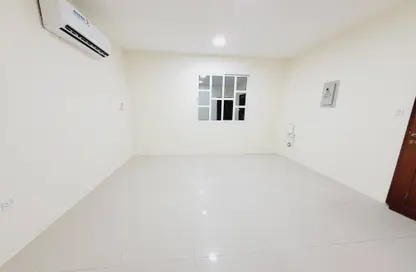 Apartment - 3 Bedrooms - 3 Bathrooms for rent in Al Hashmi Building - Al Muntazah Street - Al Muntazah - Doha