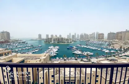 Apartment - 2 Bedrooms - 3 Bathrooms for sale in West Porto Drive - Porto Arabia - The Pearl Island - Doha