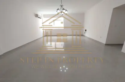 Apartment - 3 Bedrooms - 4 Bathrooms for rent in Anas Street - Fereej Bin Mahmoud North - Fereej Bin Mahmoud - Doha