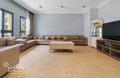 Townhouse - 4 Bedrooms - 4 Bathrooms for rent in Venezia - Qanat Quartier - The Pearl Island - Doha