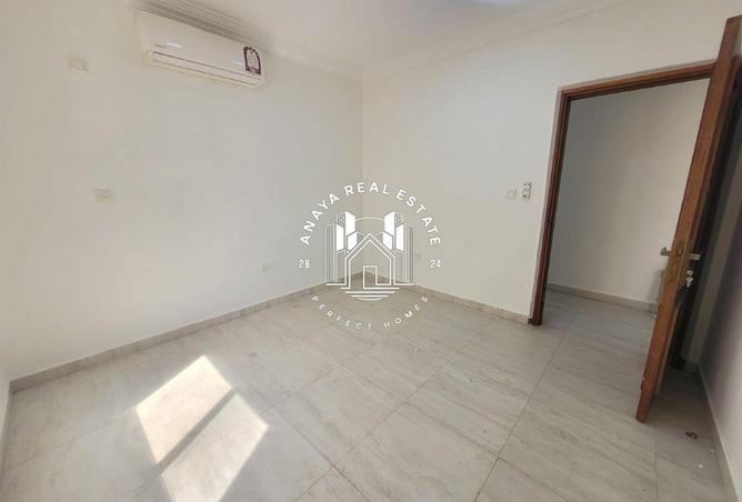 939347 - Property Image 3