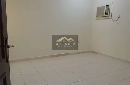 Apartment - 2 Bedrooms - 1 Bathroom for rent in Al Mansoura - Al Mansoura - Doha