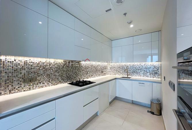 887471 - Property Image 3