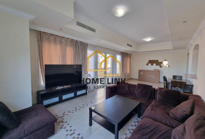 929021 - Property Image 3